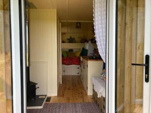 Fotografie z fotogalerie ubytování Neddys Rest Luxury Horsebox Stay v destinaci Battle