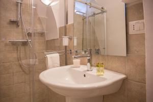 A bathroom at Casa nel Borgo Antico