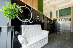 Posedenie v ubytovaní Q18 ApartHotel