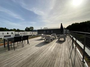 Gallery image of ARRADON 400m bourg, plages et port in Arradon