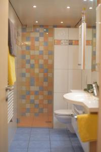 Koupelna v ubytování Ferienwohnung Glusavinahüsle