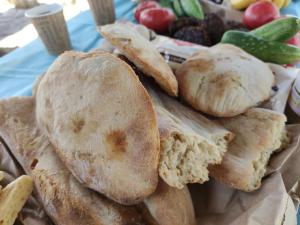 Cibo presso l'affittacamere o nelle vicinanze