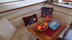 Gallery image of Yaku Wayra Charter in Playa Blanca +34 photos