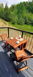 Balkón nebo terasa v ubytování Apartmán HYGGE Bratrouchov