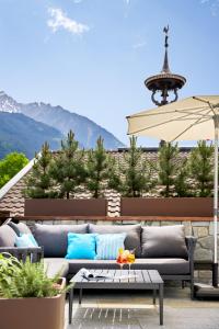 Ein allgemeiner Bergblick oder ein Berglick von des Hotels aus