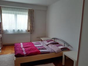 Postel nebo postele na pokoji v ubytování Ferienwohnung Haus Graf