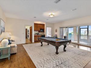 Piljardilaud majutusasutuses Spacious Oceanfront Home Close to TPC and St Augustine - Immediate Availability