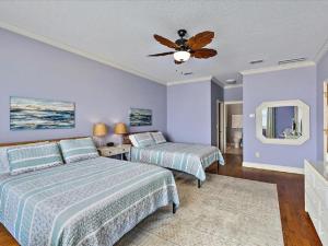 Voodi või voodid majutusasutuse Spacious Oceanfront Home Close to TPC and St Augustine - Immediate Availability toas