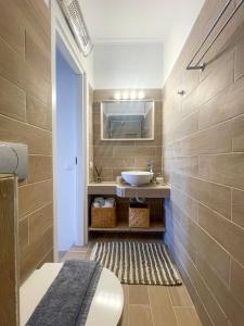 Koupelna v ubytování Zoe Apartments No 6 , Hydra Island Greece