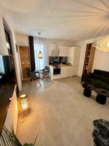Kuchyň nebo kuchyňský kout v ubytování Apartmani CUBE L