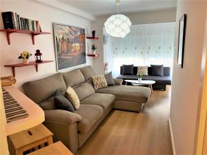 A seating area at Bonito Apartamento en Algarrobo-Costa