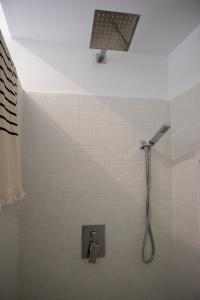 A bathroom at Exclusivo cortijo con piscina privada