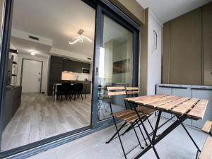 Kuchyň nebo kuchyňský kout v ubytování Kibilù - Cascina Merlata Rho Fiera Ospedale Galeazzi