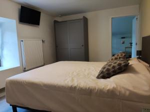 Postel nebo postele na pokoji v ubytování B&B Emmylou