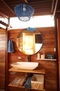 Phòng tắm tại Corazon Guajiro Cabaña frente a Playa Solitaria en Dibulla cerca a Palomino - Cabin in front of Solitary Beachs