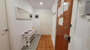 Gallery image of APARTAMENTS B O D CoLLBLANC in Hospitalet de Llobregat