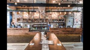 Bayview Hotel Woy Woy酒廊或酒吧区