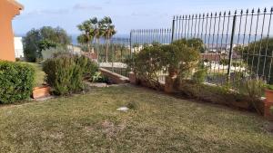 Fotografia z galérie ubytovania Spacious Ground Floor Luxury Apartment with underground parking v destinácii Castillo de Sabinillas