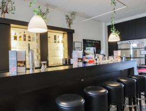 Lounge nebo bar v ubytování Ferien Hotel Rennsteigblick