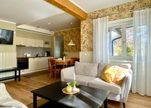 TV a/nebo společenská místnost v ubytování SÖRWESPA Nature Resort