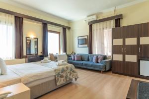 Гостиная зона в Hotel Karacam