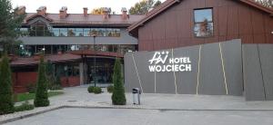 Budynek, w którym mieści się hotel