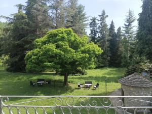Vonkajšia záhrada v ubytovaní Il giardino di San Martino