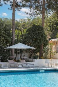 Bazén v ubytování Club Hotel nebo v jeho okolí