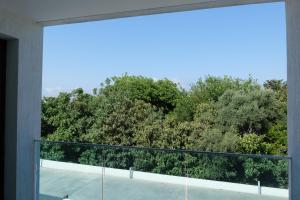 Balcone o terrazza di Cosy Paphos Villa - By IMH Travel & Tours