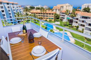 Bazén v ubytovaní Don Pepe Chic Apartment by Rock Rentals alebo v jeho blízkosti