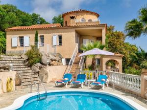 Bazén v ubytování Holiday Home Bella Vista by Interhome nebo v jeho okolí