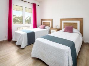 Postel nebo postele na pokoji v ubytování Villa Villa Bramble by Interhome