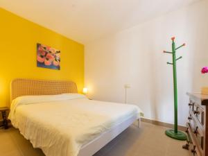 Postel nebo postele na pokoji v ubytování Holiday Home El Dorado Playa - Villa Degas by Interhome