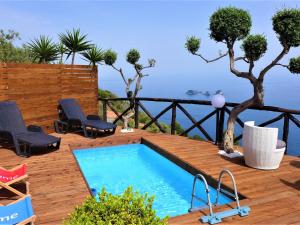 Bazén v ubytovaní Holiday Home Relais Cacace by Interhome alebo v jeho blízkosti