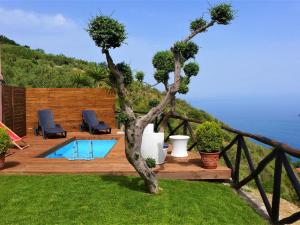 Bazén v ubytovaní Holiday Home Relais Cacace by Interhome alebo v jeho blízkosti