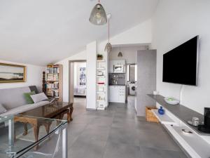 Kuchyň nebo kuchyňský kout v ubytování Apartment Lány by Interhome