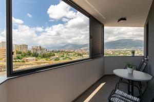 Nespecifikovaný výhled na hory nebo výhled na hory při pohledu z apartmánu