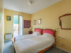Appartement Saint-Jean-de-Luz, 3 pièces, 4 personnes - FR-1-4-516 객실 침대
