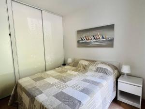 Llit o llits en una habitació de Appartement Hasparren, 2 pièces, 4 personnes - FR-1-495-84
