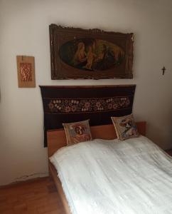 Posteľ alebo postele v izbe v ubytovaní Sárga Katica Vendégház