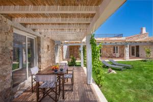 Κήπος έξω από το Villa Morisca