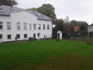 Zahrada ubytování Ferienwohnung im Palais Rosenlund