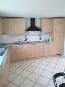 Kuchyň nebo kuchyňský kout v ubytování Ferienwohnung im Palais Rosenlund