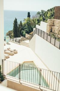 Willa z widokiem na ocean w obiekcie Cala Lanuza Suites w mieście El Campello