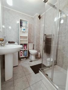 Kúpeľňa v ubytovaní Nerja Sun Apartment Bahía