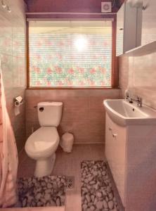 Ванна кімната в Rózsapark Panoráma-apartman - maximum 4 fő részére