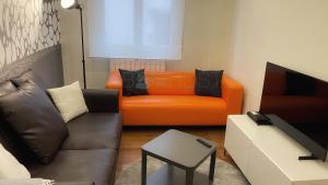 Posezení v ubytování Vivienda Turística Urbana en Santuchu, Cómoda, Funcional y con Parking