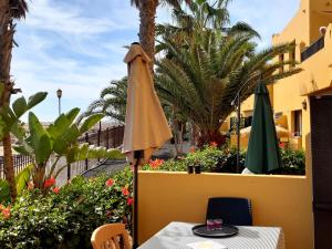 Vonkajšia záhrada v ubytovaní Casa Vacanza in Oasis Tamarindo