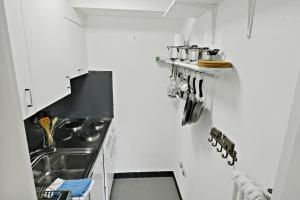 Dapur atau dapur kecil di Nouveau studio avec vue imprenable sur la vallée