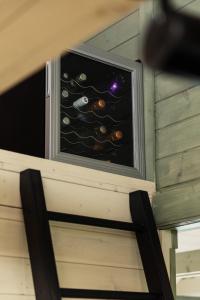 una finestra con vista sull'universo di Dragonfly Lake House εïз a Limbaži